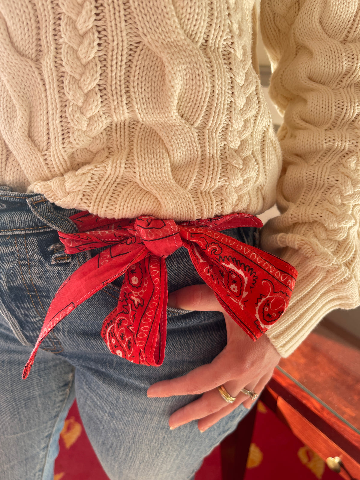 ceinture-twilly-reversible-kavi-bandana-rouge-et-bandana-rose-femme-collection-bandana-bloom-coton-block-print-savoir-faire-confection-francaise
