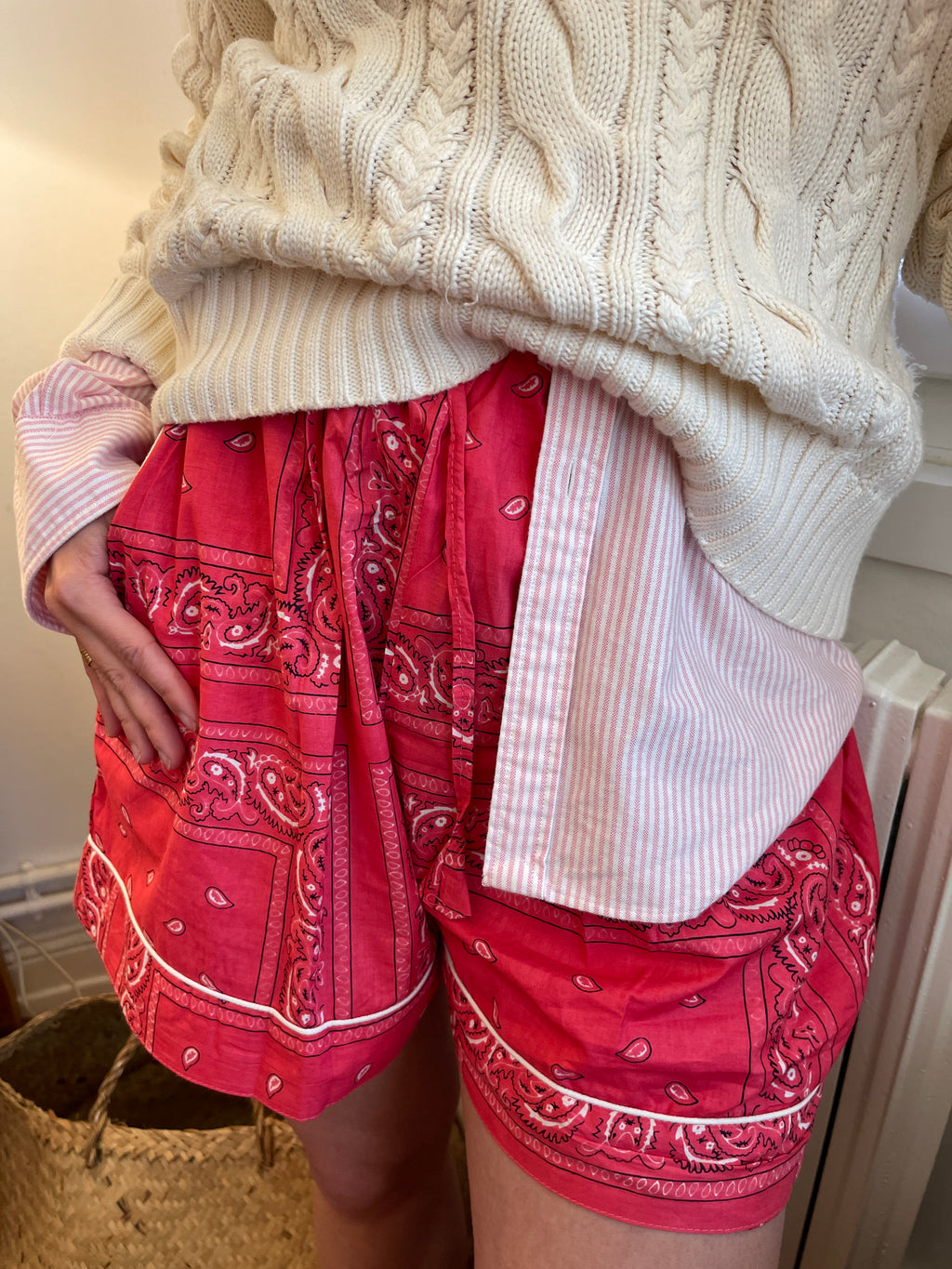 detail-short-du-pyjama-short-bandana-rose-hari-collection-bandana-bloom-coton-block-print-indien-confection-artisanale-inde