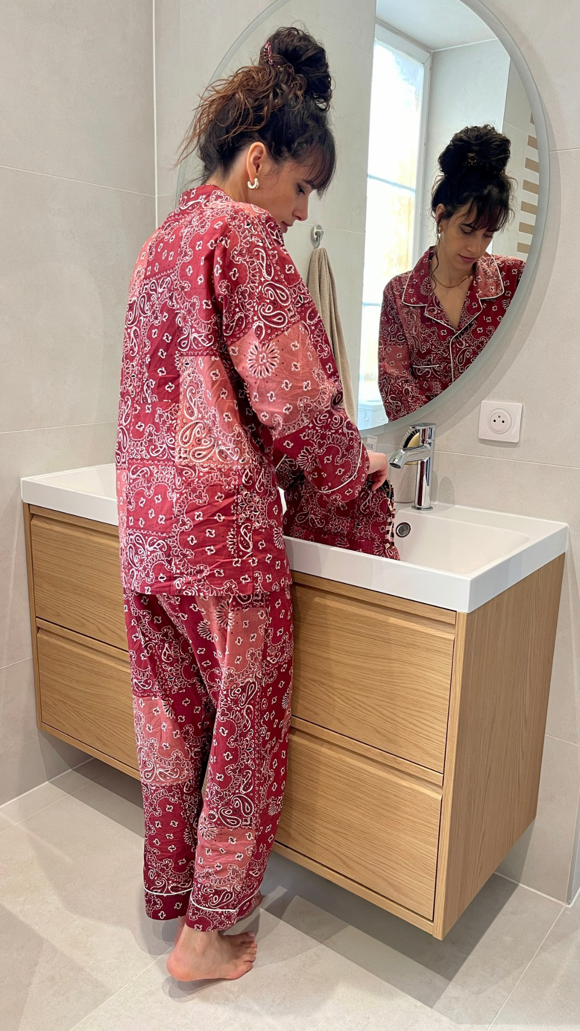 Pyjama pantalon Hari imprimé patchwork bandana bordeaux