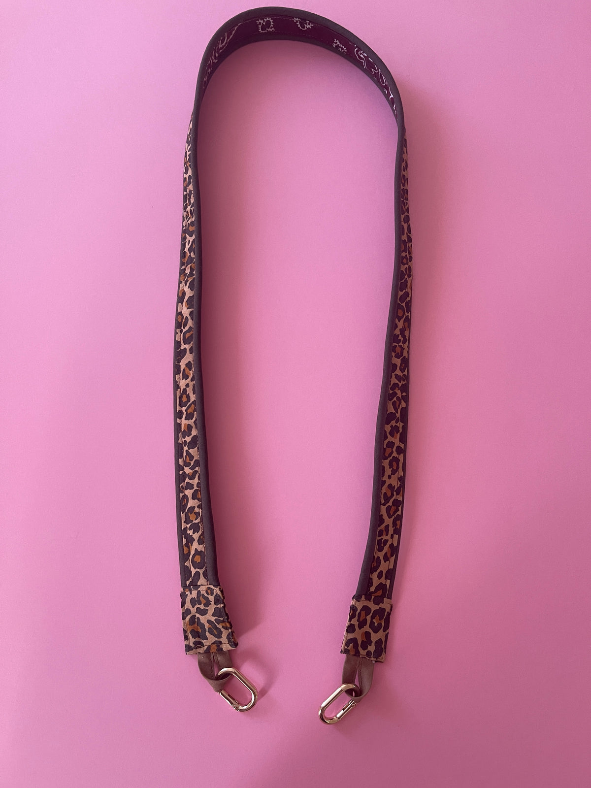 Anse réversible pour téléphone RIVA