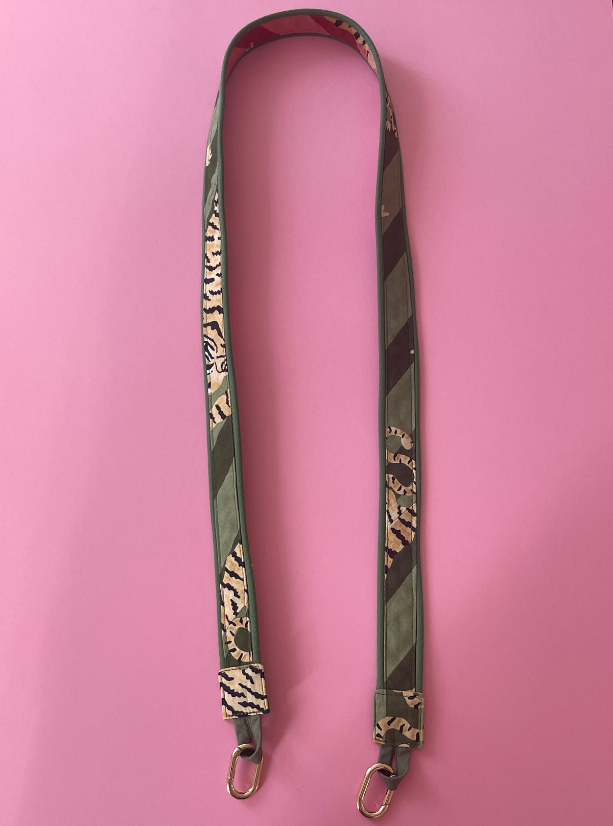 Anse réversible pour téléphone RIVA