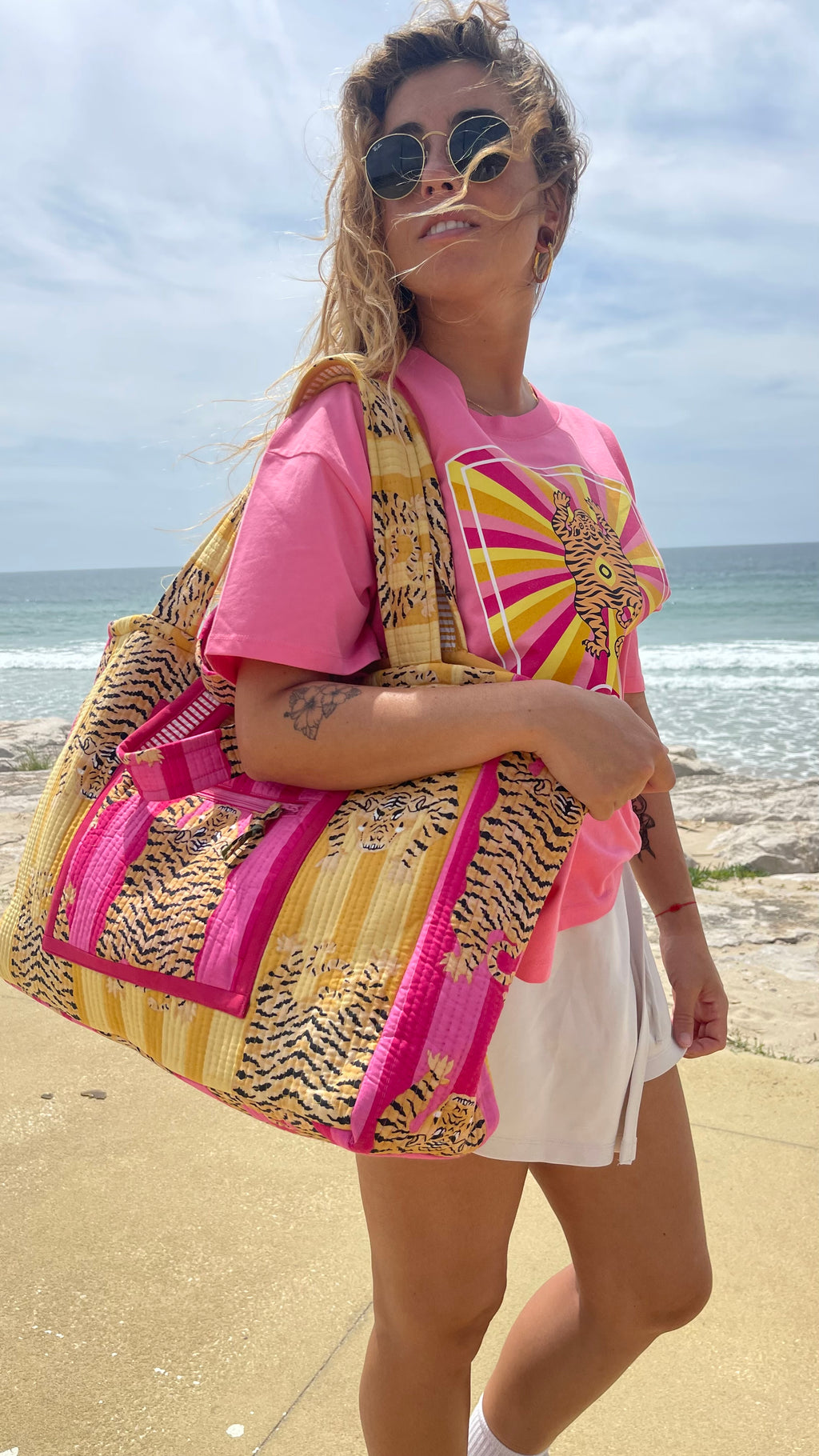 Maxi cabas Ravi matelassé et réversible, fond déperlant, poches zippées, blockprint Inde, confection française