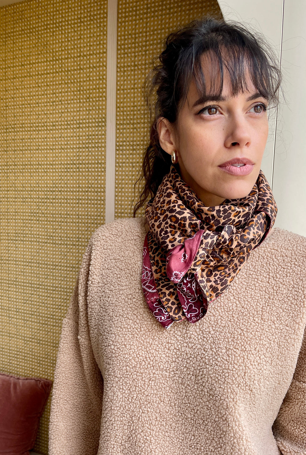 Maxi foulard réversible léopard et bandana bordeaux Mani