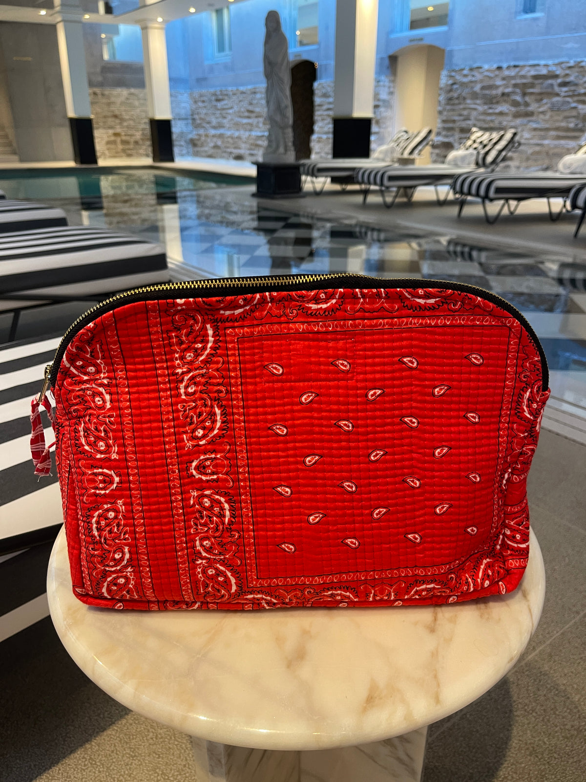 maxi-pochette-meera-bandana-rouge-collection-bandana-bloom-coton-matelasse-block-print-indien