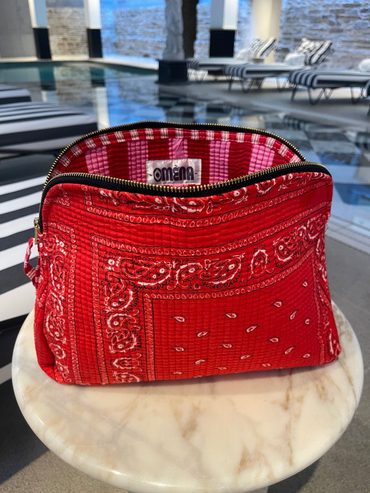 maxi-pochette-meera-bandana-rouge-collection-bandana-bloom-coton-matelasse-block-print-indien