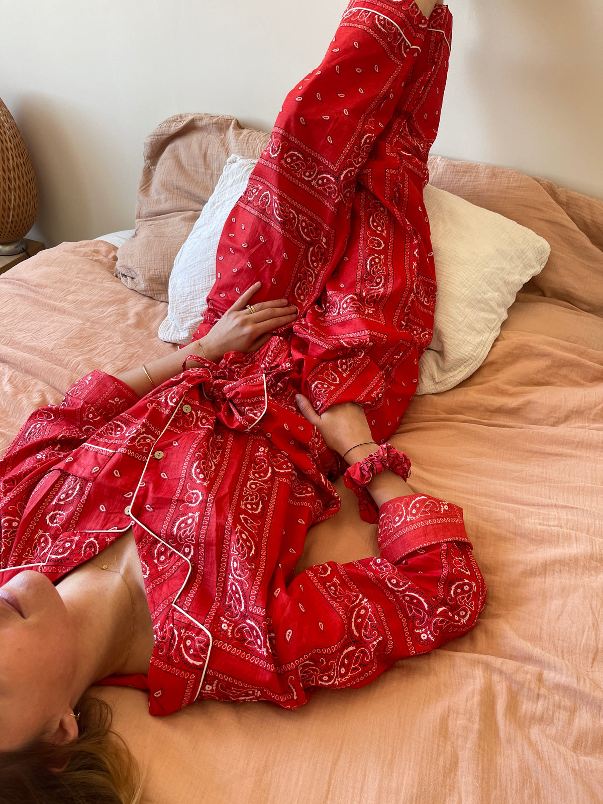 pyjama-pantalon-bandana-rouge-hari-coton-collection-bandana-bloom-homewear
