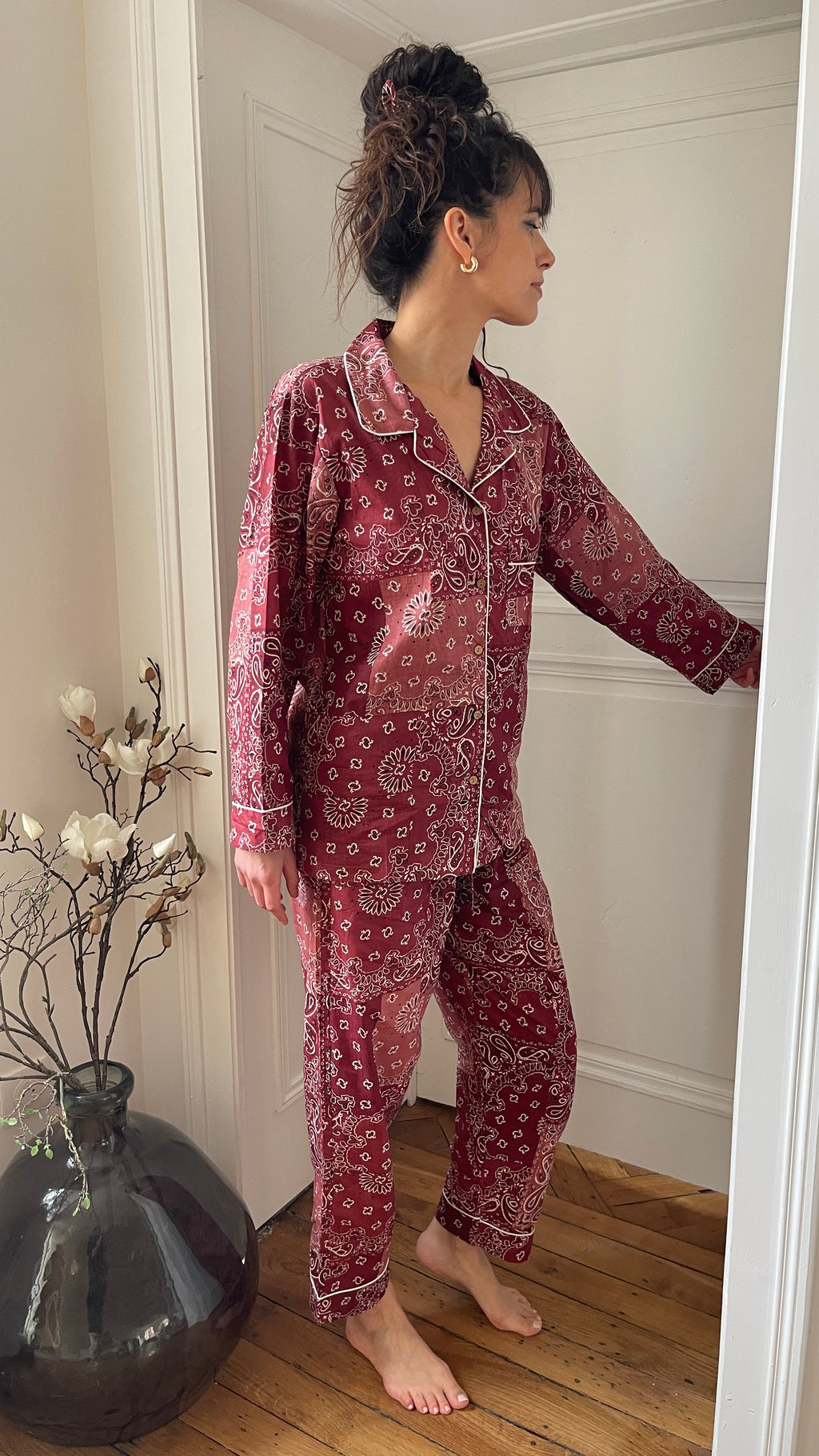 Pyjama pantalon Hari imprimé patchwork bandana bordeaux