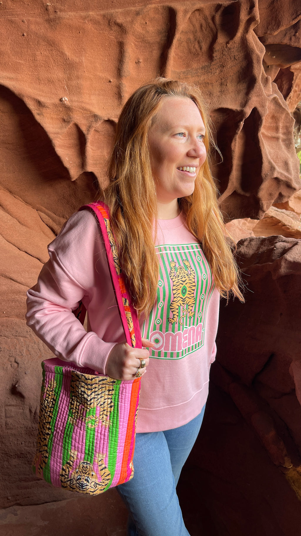 Sac bourse Avi réversible, coton matelassé, face tigre du Bengale rose fuschia et orange, confection française à la demande