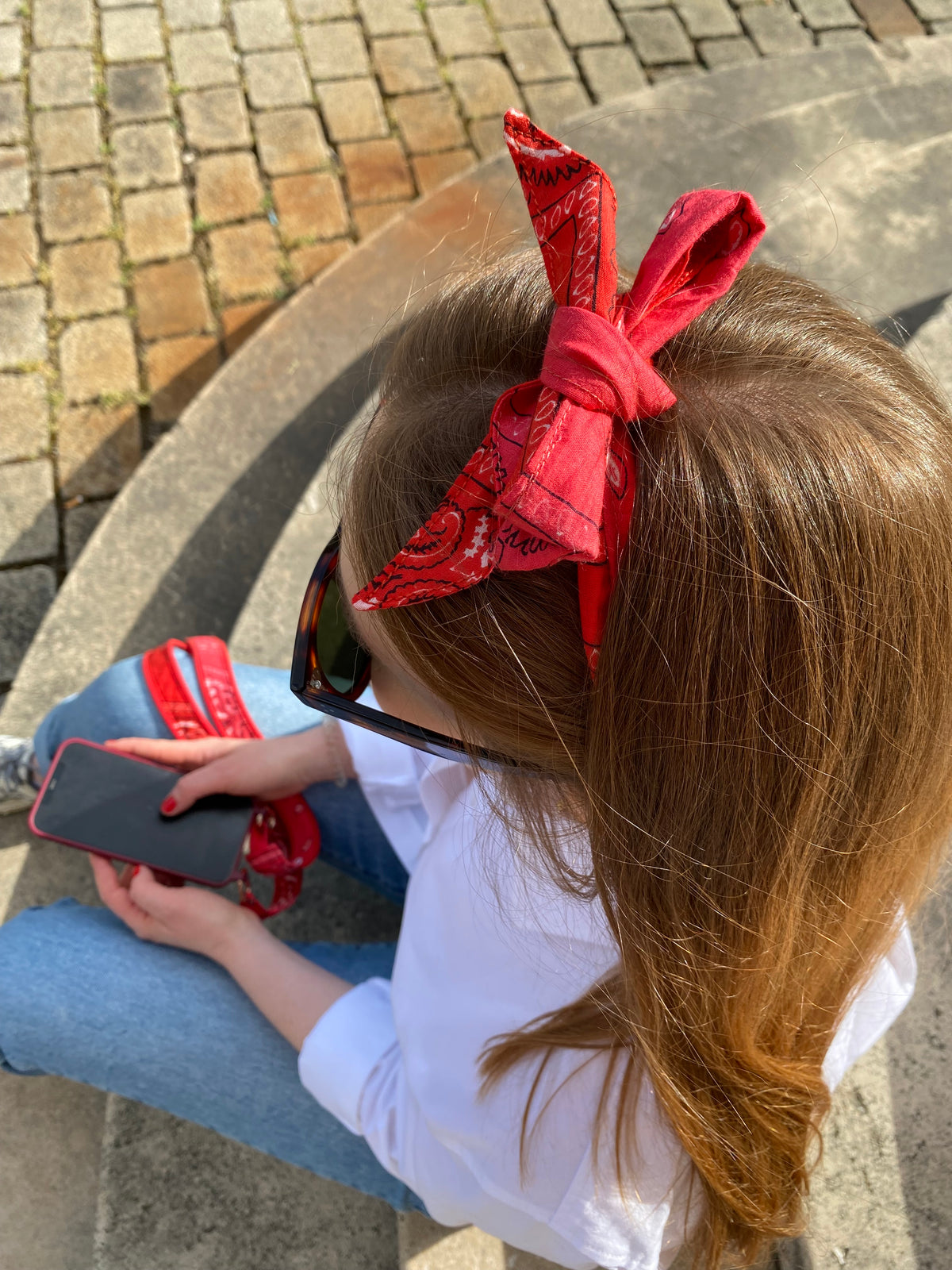 twilly-reversible-kavi-bandana-rouge-et-bandana-rose-femme-collection-bandana-bloom-coton-block-print-savoir-faire-confection-francaise